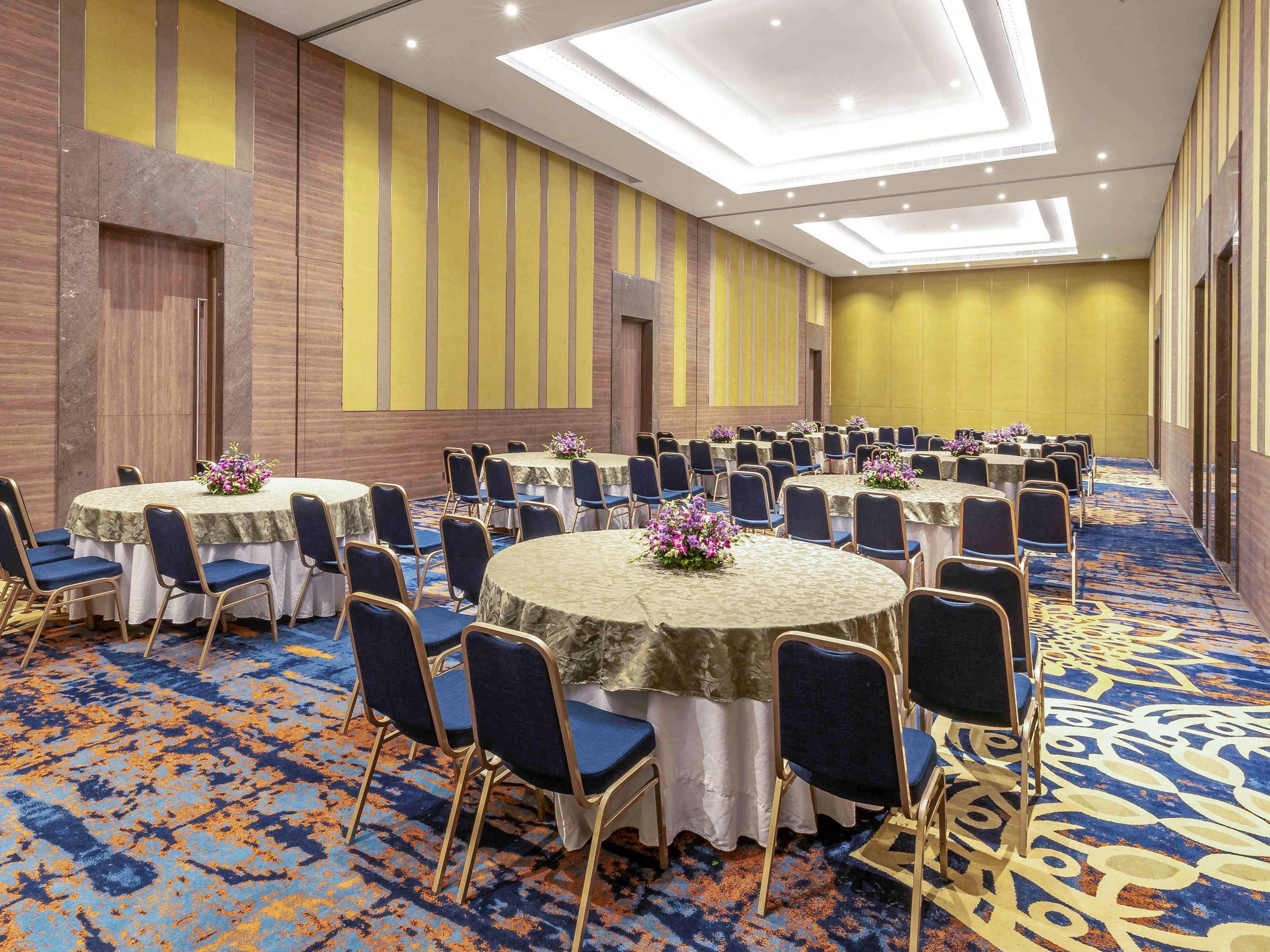 Grand Mercure Ahmedabad Gift City - An Accor Hotels Brand Ґандінаґар Екстер'єр фото