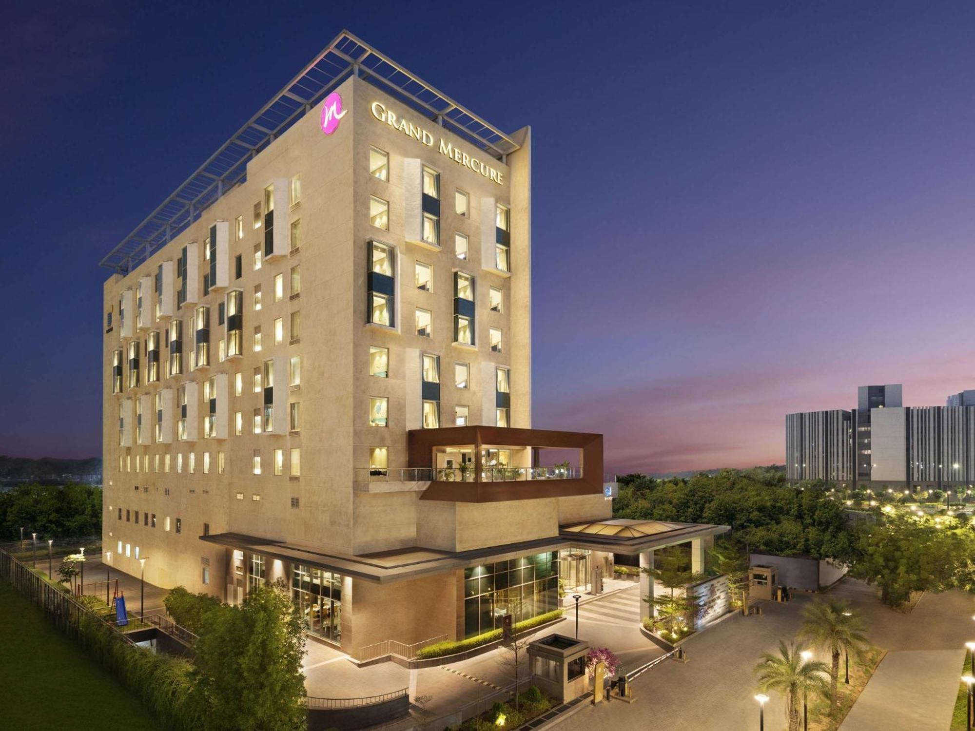Grand Mercure Ahmedabad Gift City - An Accor Hotels Brand Ґандінаґар Екстер'єр фото